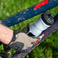 Blackburn Porte-bidon Carbon Side Entry Cage Right -Equipement Vélo Populaire Magasin Blackburn Carbon Side Entry Cage Flaschenhalter Right 359002 c