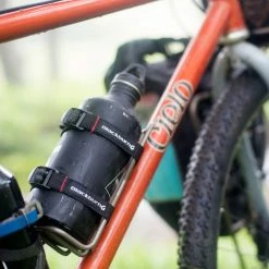 Blackburn OUTPOST Cargo Cage Porte-bouteilles / Porte-bagages 10 Blackburn OUTPOST Cargo Cage Porte-bouteilles / Porte-bagages -Equipement Vélo Populaire Magasin Blackburn OUTPOST Cargo Cage Flaschenhalter d