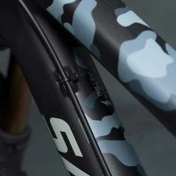 Dyedbro Kit De Protection De Cadre Camo 13 Dyedbro Kit De Protection De Cadre Camo -Equipement Vélo Populaire Magasin DYEDBRO Camo Rahmenschutz Kit DBF11123 5