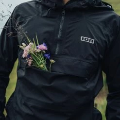 ION Shelter 2.5L Anorak - Veste De VTT -Equipement Vélo Populaire Magasin ION Shelter 2 5L Anorak MTB Jacke 47230 5452 900 ActionBilder 2