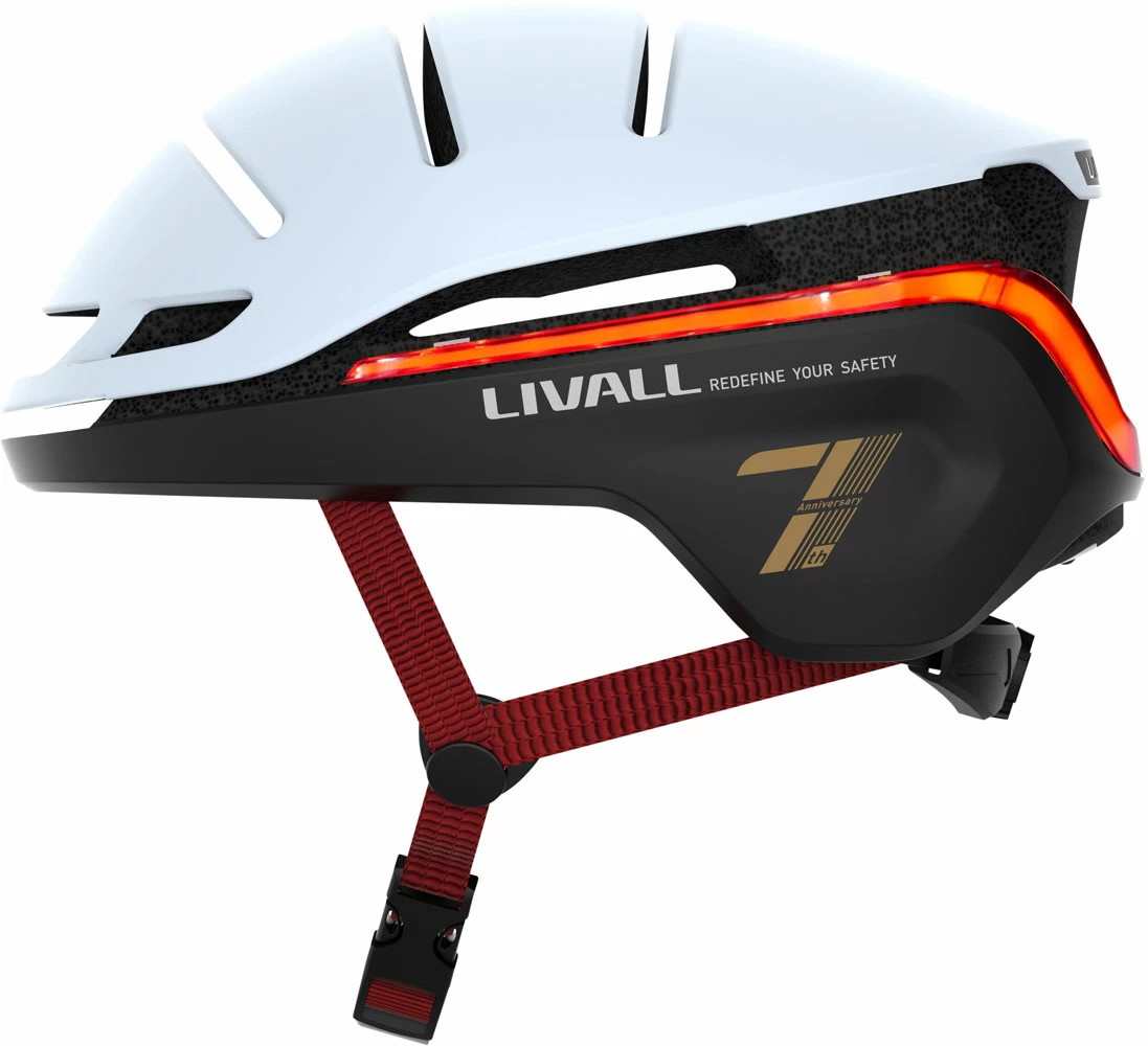 Livall EVO21 - Helmet With Turn Signal 4 Livall EVO21 - Helmet With Turn Signal – Image 2
