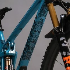 Unleazhed Unscratch Frame - Film De Protection Pour Cadre Empire -Equipement Vélo Populaire Magasin unleazhed bp01 empire s Unscratch Frame Rahmenschutzfolie 4